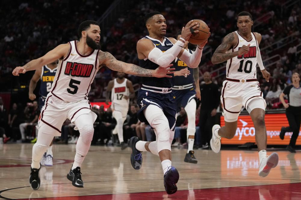 而对于帕瓦 而对于帕瓦