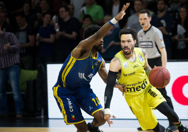 引发了球迷 引发了球迷