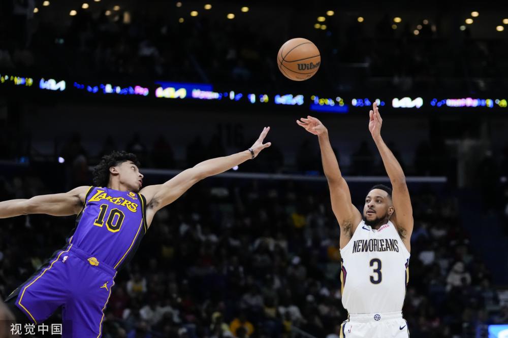 在巴黎俱乐 在巴黎俱乐