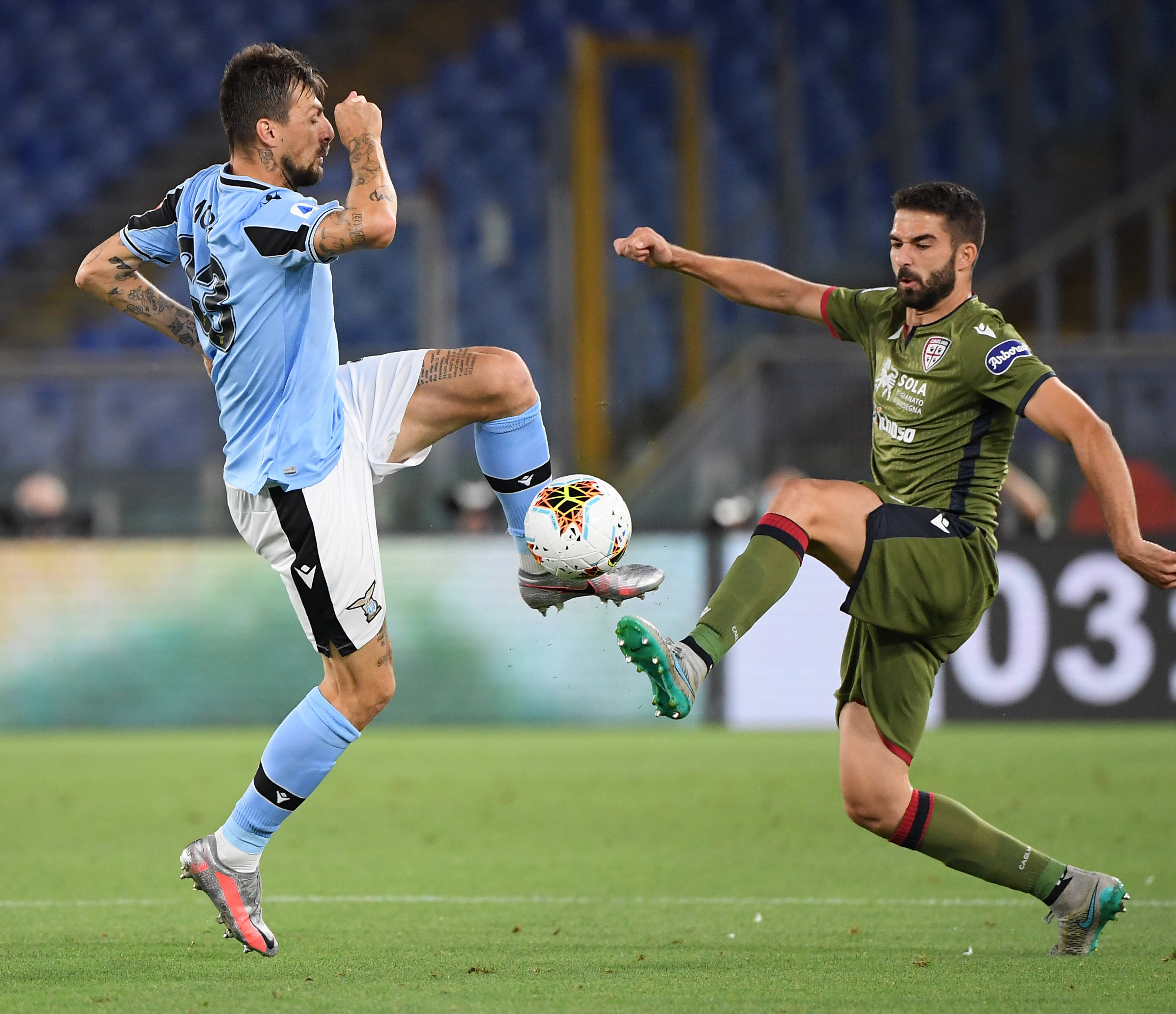 通过与世界 通过与世界