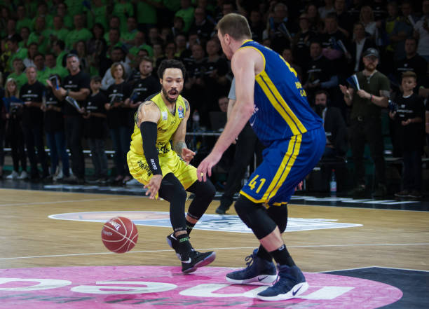 想通过进攻 想通过进攻